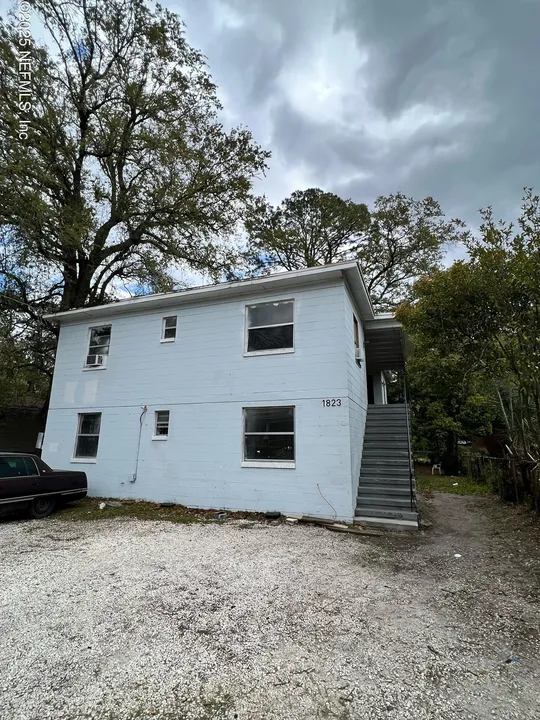 1823 Francis St 1823 Francis St