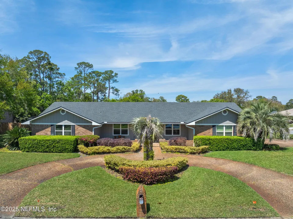 13049 Yaupon Pl 13049 Yaupon Pl