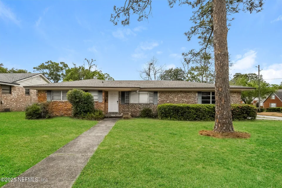 1618 Sharonhill Dr 1618 Sharonhill Dr
