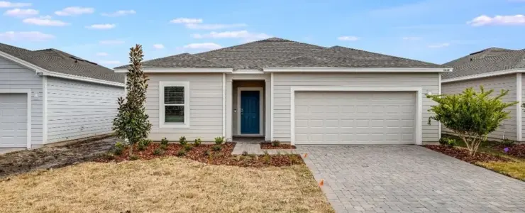 8484 Lilias Cir