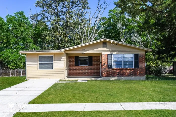 10903 Bonnelly Dr