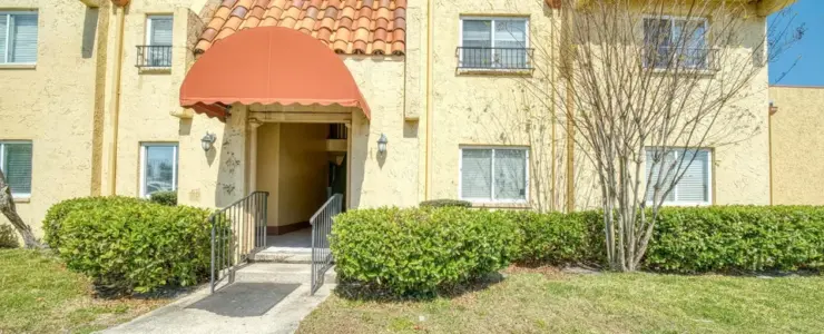 3873 Bell Tower Dr Unit 5