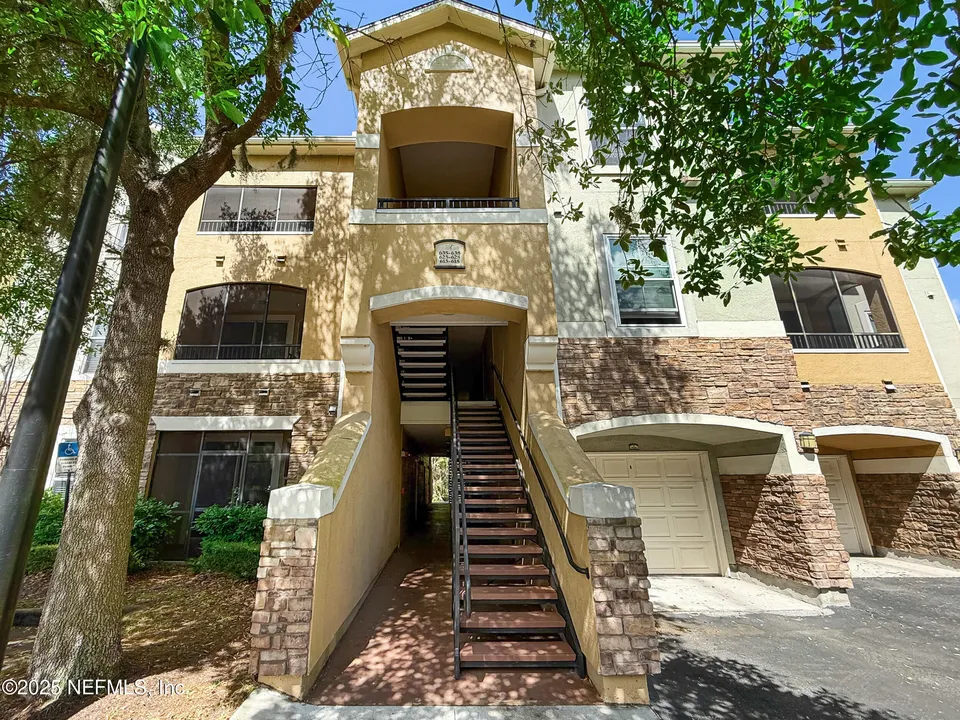 8539 Gate Pkwy W Unit 628 8539 Gate Pkwy W Unit 628