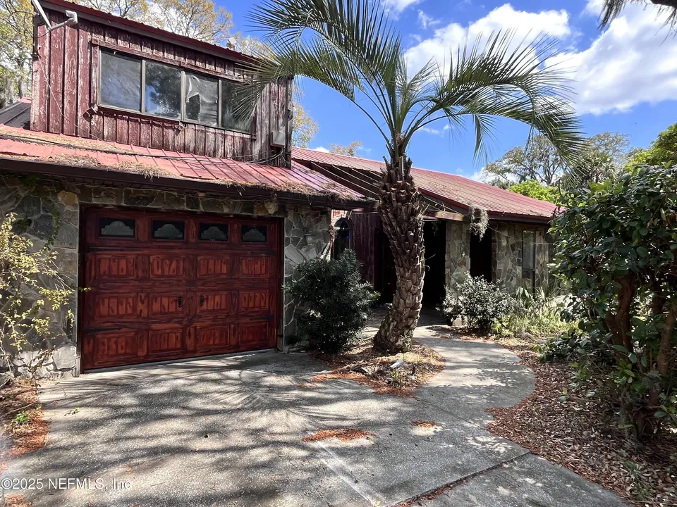 5511 Heckscher Dr 5511 Heckscher Dr