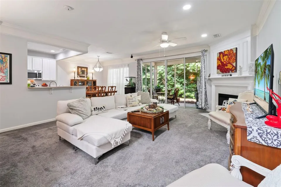 11075 Castlemain Cir E 11075 Castlemain Cir E