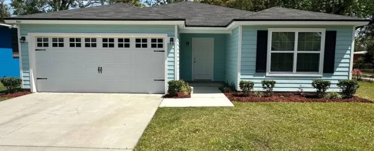 5541 Mahalia Dr