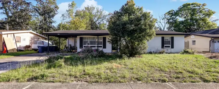 6402 Lenczyk Dr