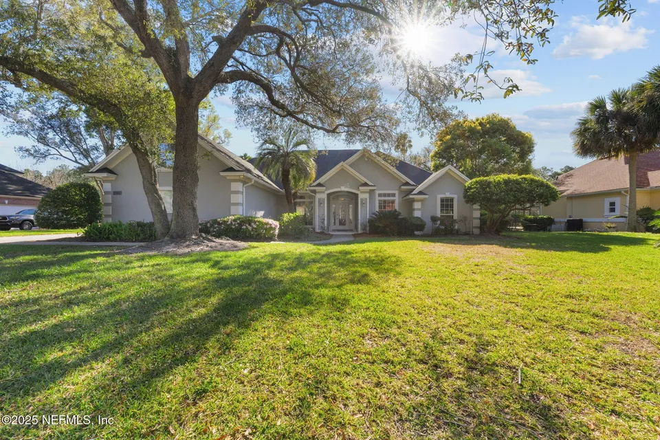 2993 Southern Hills Cir W 2993 Southern Hills Cir W