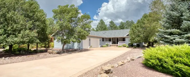 955 Rainbow View Dr