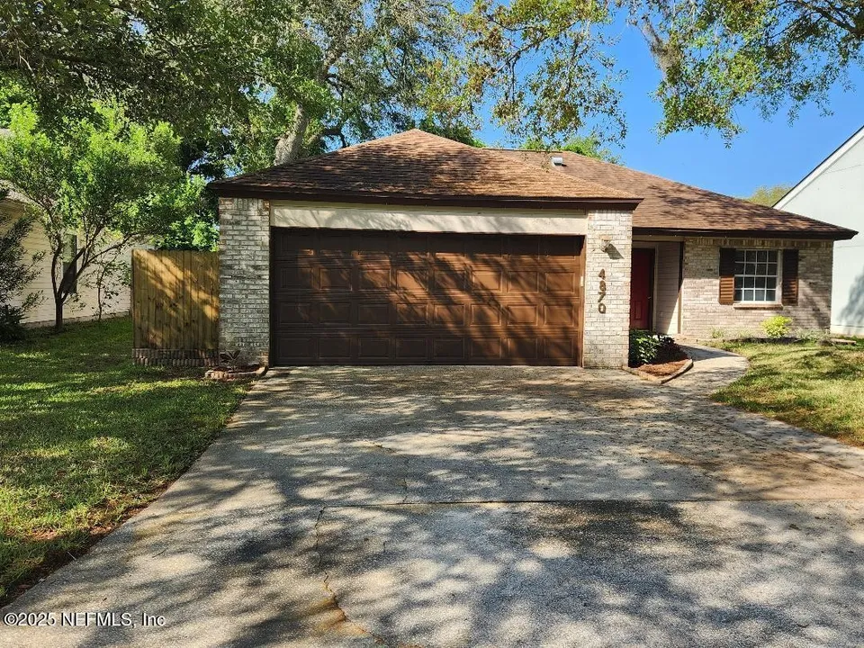 4870 Ashley Manor Way W 4870 Ashley Manor Way W