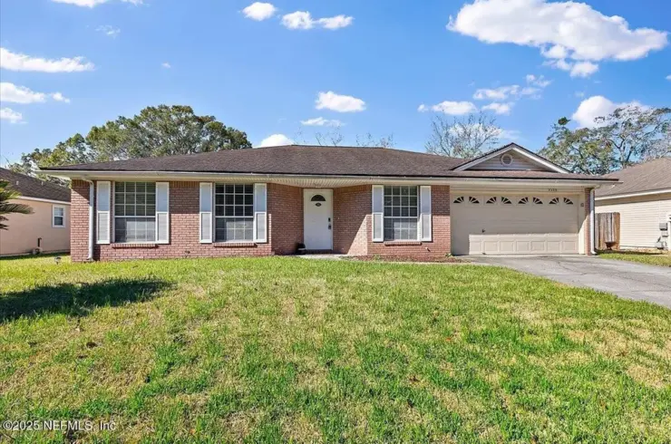3250 Bridgecove Cir E