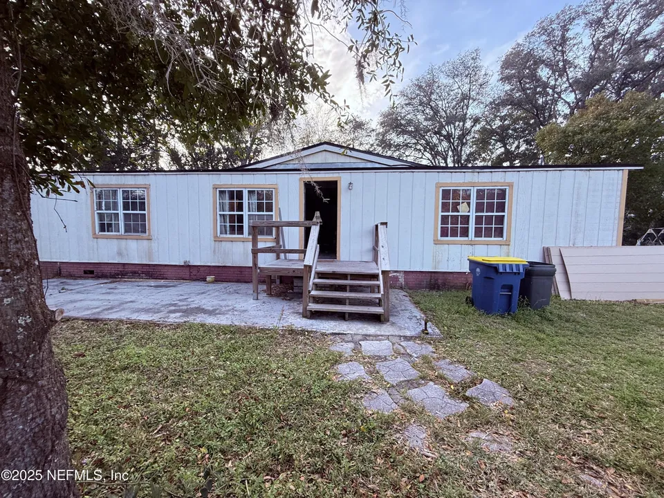 1527 Faye Rd 1527 Faye Rd