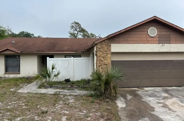 3187 Shady Willow Dr