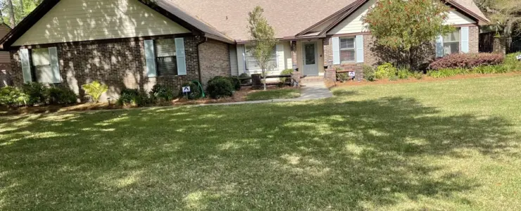 2635 Spreading Oaks Ln
