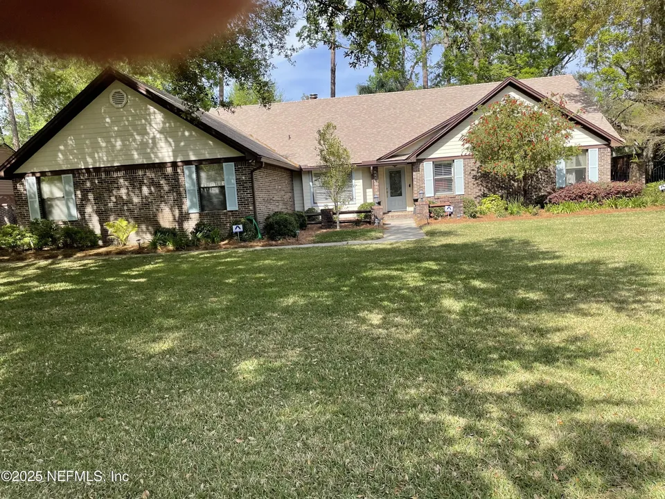 2635 Spreading Oaks Ln 2635 Spreading Oaks Ln