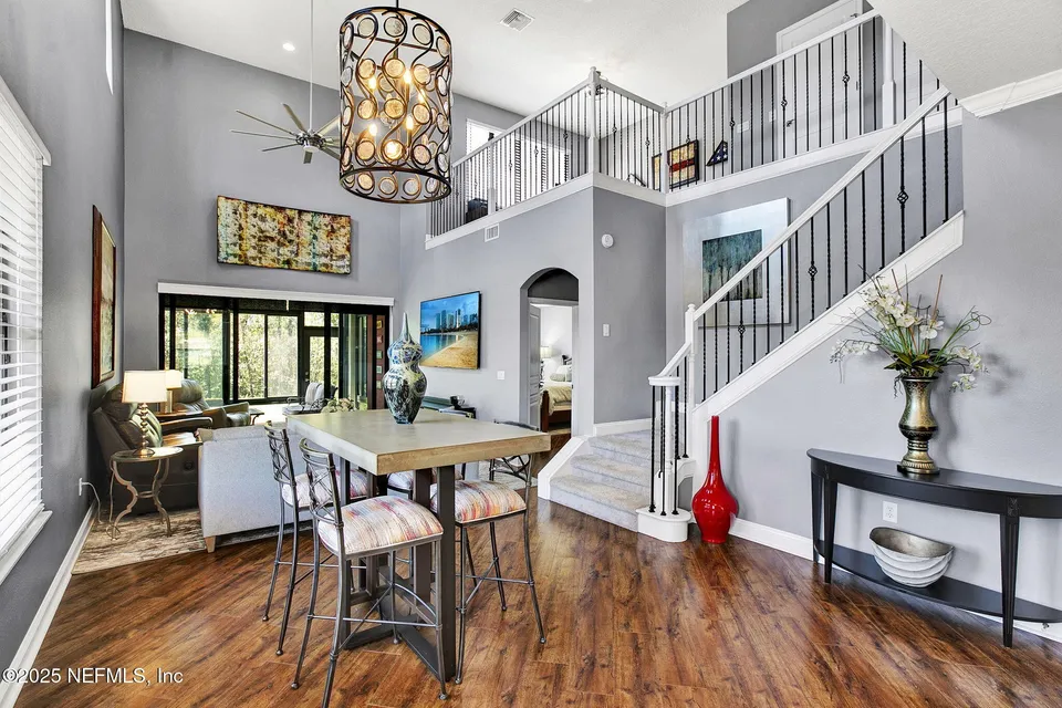 13584 Isla Vista Dr 13584 Isla Vista Dr