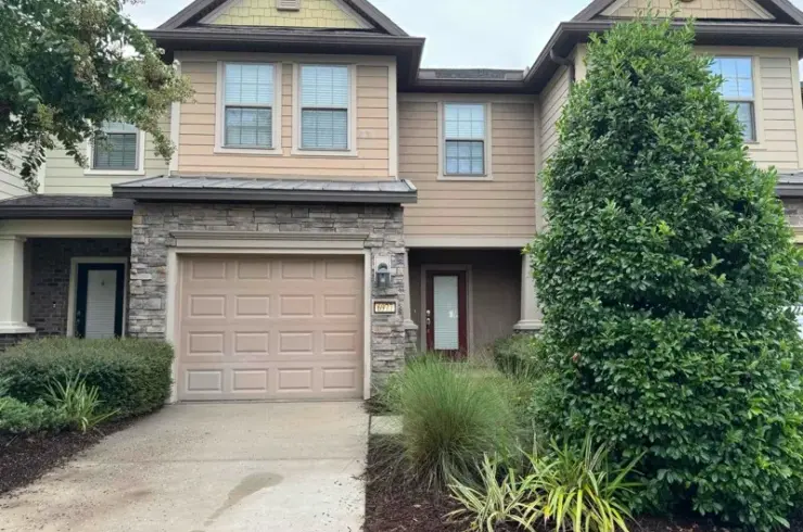 6977 Heatherton Ct