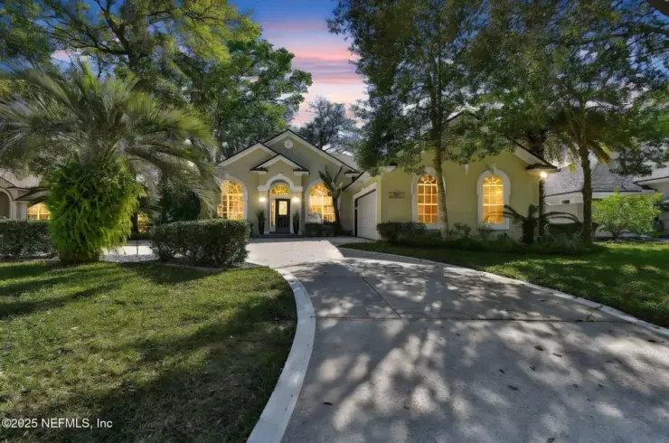 1560 Nottingham Knoll Dr