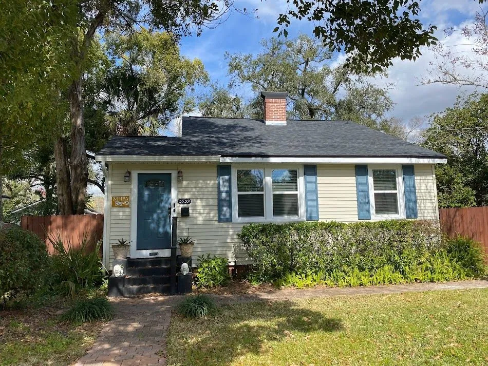 3539 Ernest St 3539 Ernest St
