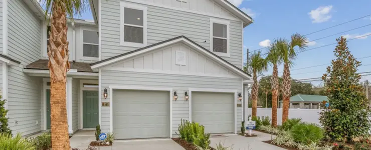 5566 Trailhead Dr