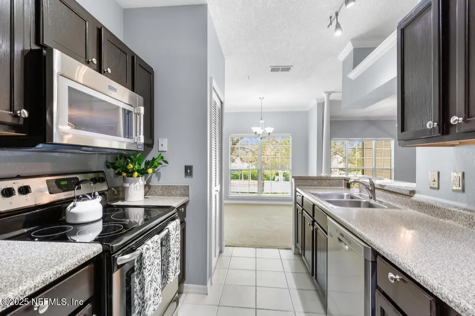 7800 Point Meadows Dr Apt 123 7800 Point Meadows Dr Apt 123