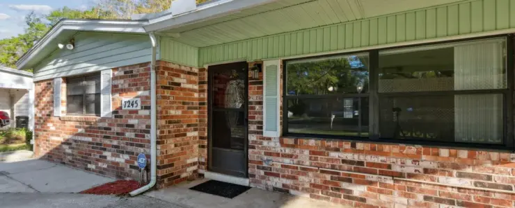 7245 Zapata Dr