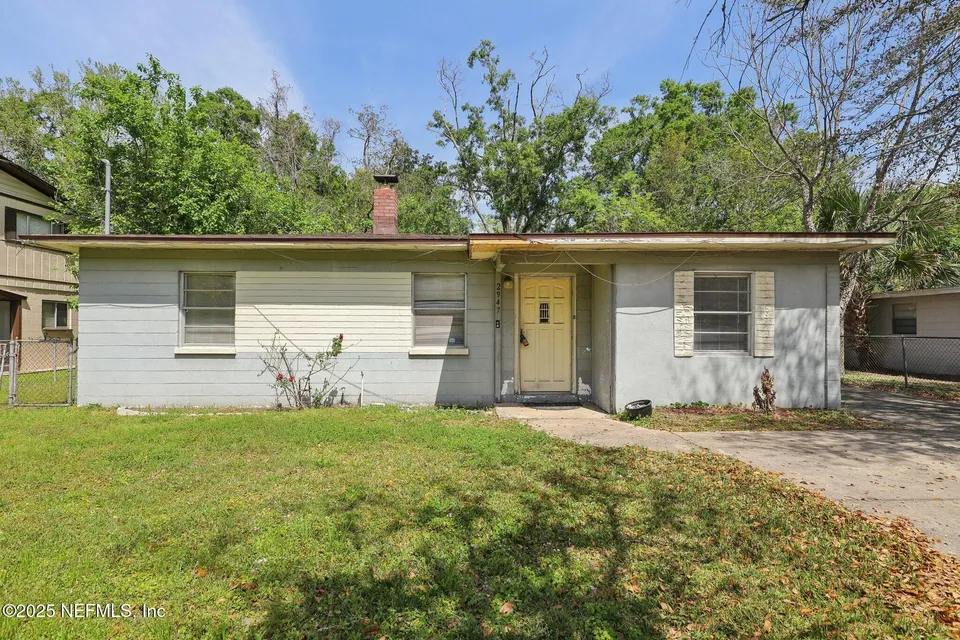 2947 W 12th St 2947 W 12th St