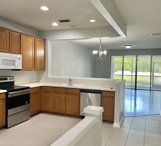 4131 Crownwood Dr