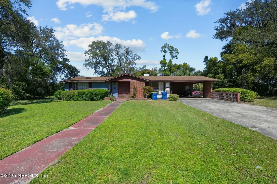 2685 Sandra Ln 2685 Sandra Ln