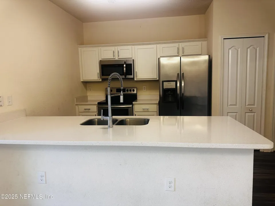 4974 Key Lime Dr Unit 105 4974 Key Lime Dr Unit 105