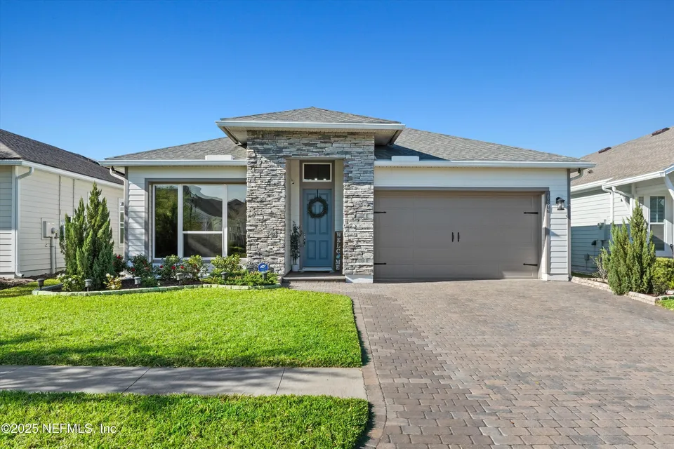 10694 Aventura Dr 10694 Aventura Dr