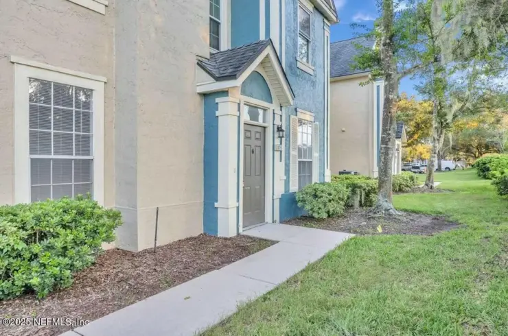 13703 Richmond Dr Unit 1803