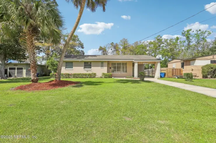 2439 Gayland Rd