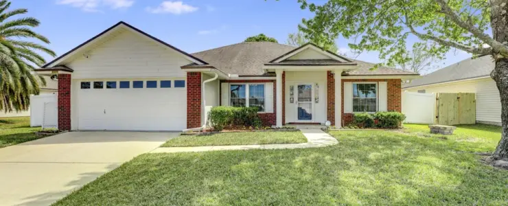 2377 Cool Springs Dr N