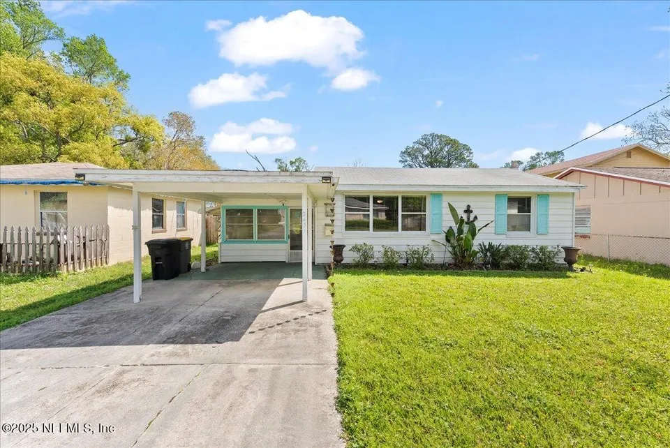 2431 Holmes St 2431 Holmes St