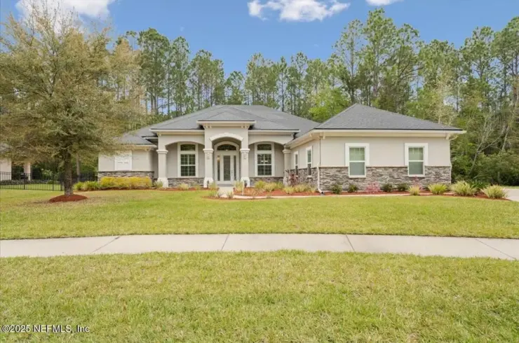 14480 Amelia Cove Dr