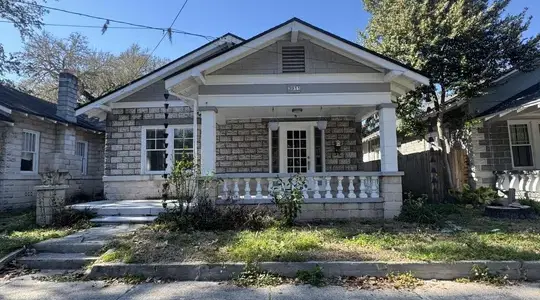 3911 Herschel St