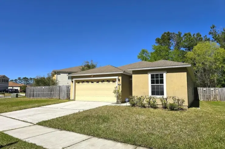12038 Alexandra Dr