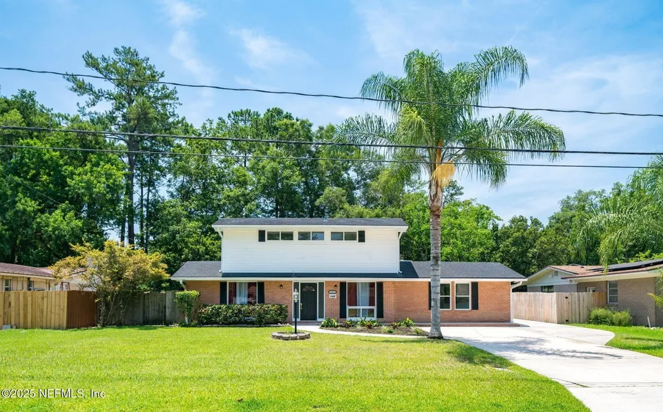 4880 Brighton Dr 4880 Brighton Dr