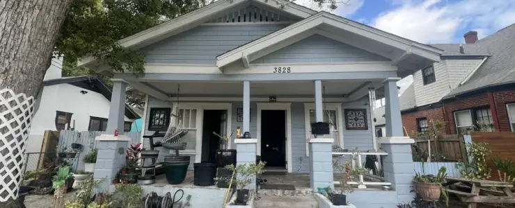 3828 Springfield Blvd