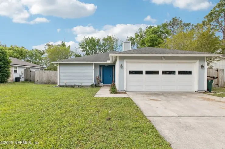 3890 Olympic Ln