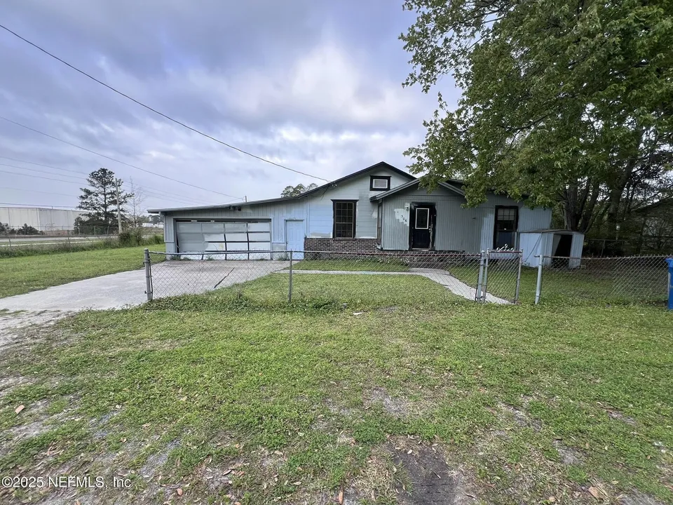 12306 Desoto St 12306 Desoto St