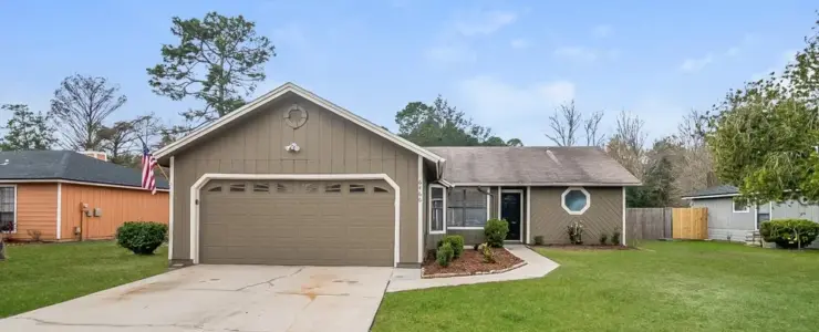 6466 Diamond Leaf Ct N
