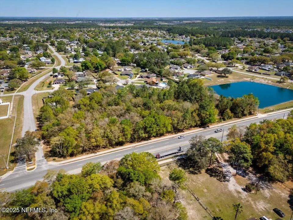 Small Lake Rd Small Lake Rd
