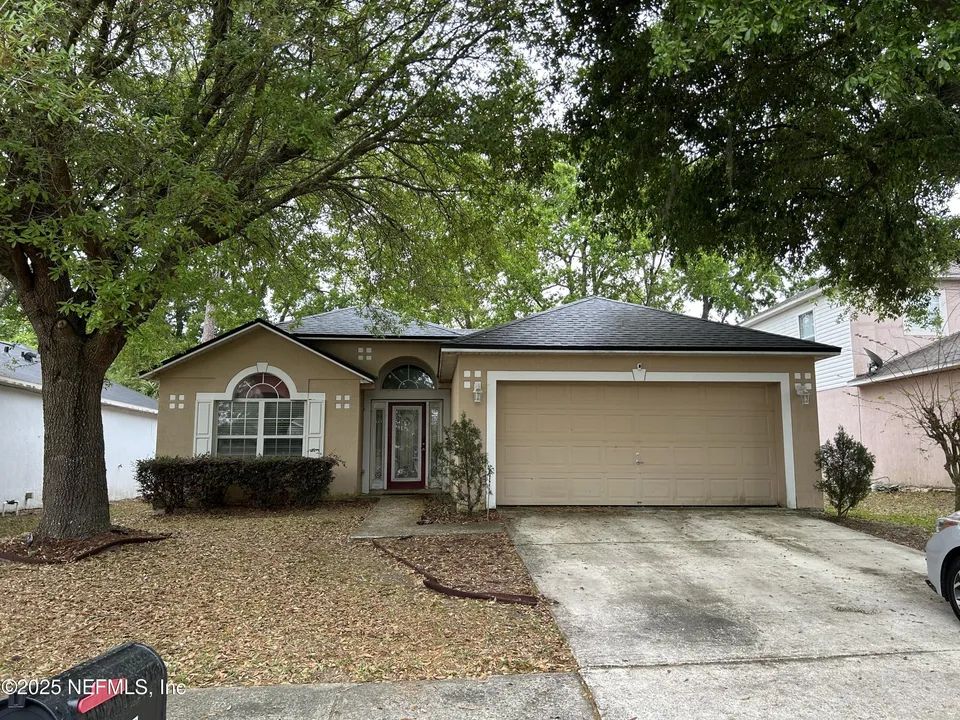 9387 Thorn Glen Rd 9387 Thorn Glen Rd