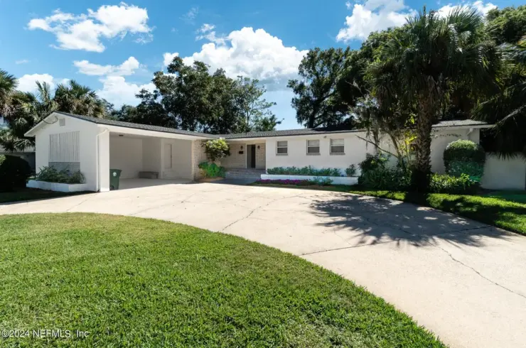 906 Old Grove Mnr
