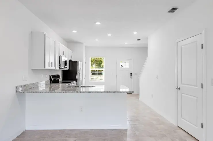 7215 Sabal Ter