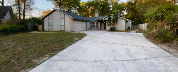 2212 Broad Water Ct