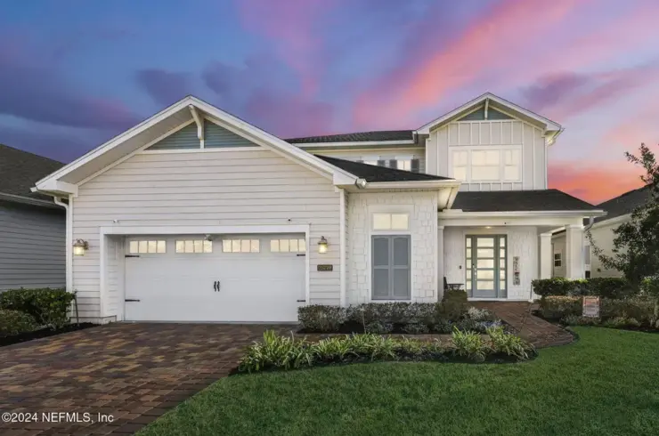 2839 Montilla Dr