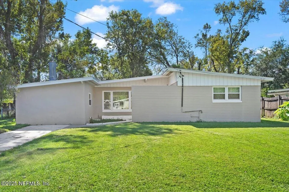 7038 Deauville Rd 7038 Deauville Rd